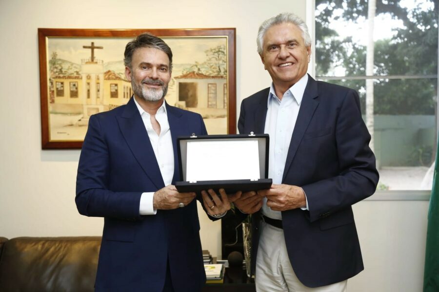 Empresário agradece a Caiado por recuperação de mercadorias roubadas