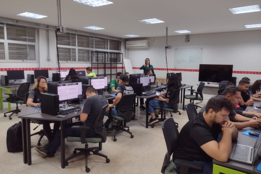 Escolas do Futuro de Goiás são premiadas em competição nacional de startups