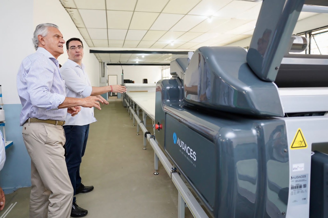 Máquina de R$ 1,4 milhão vai fomentar a cadeia da moda na cidade de Goiás