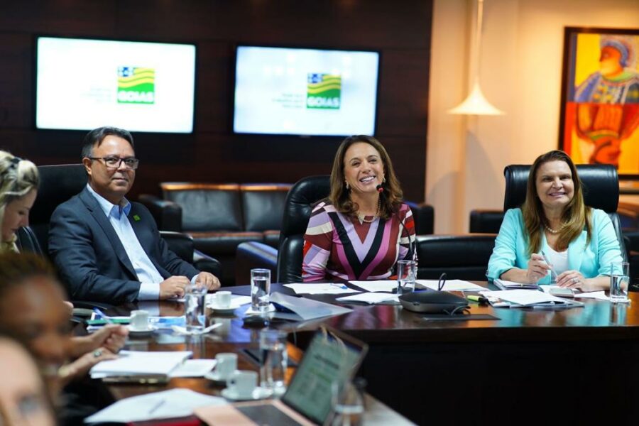 Gracinha Caiado anuncia novo curso de capacitação social