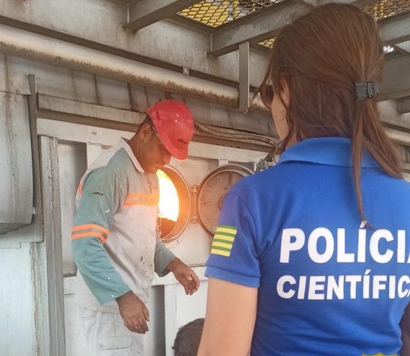 Polícia Científica ajuda na incineração 5,8 toneladas de drogas