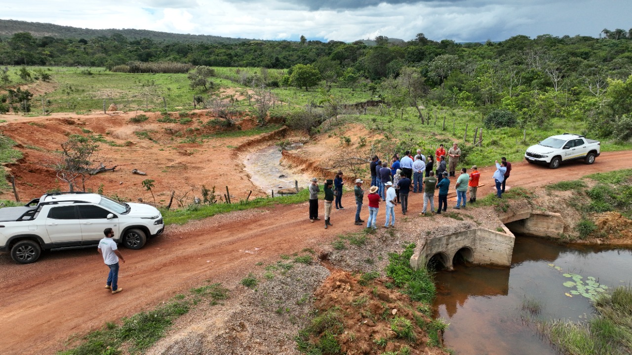 Nordeste Solidário: Goinfra executa ações emergenciais na barragem de Água Fria