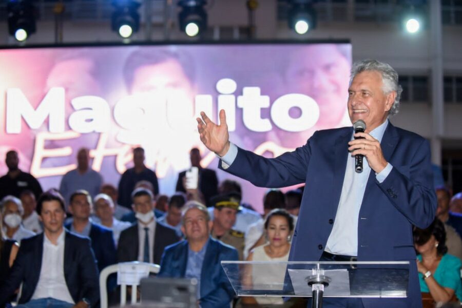 Caiado participa da homenagem ao ex-governador, Maguito Vilela em Aparecida