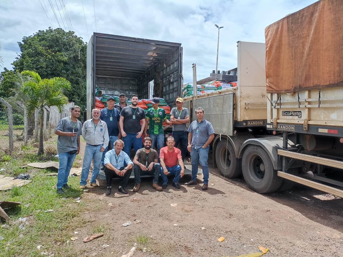 Governo distribui 34 toneladas de semente de milho a agricultores familiares