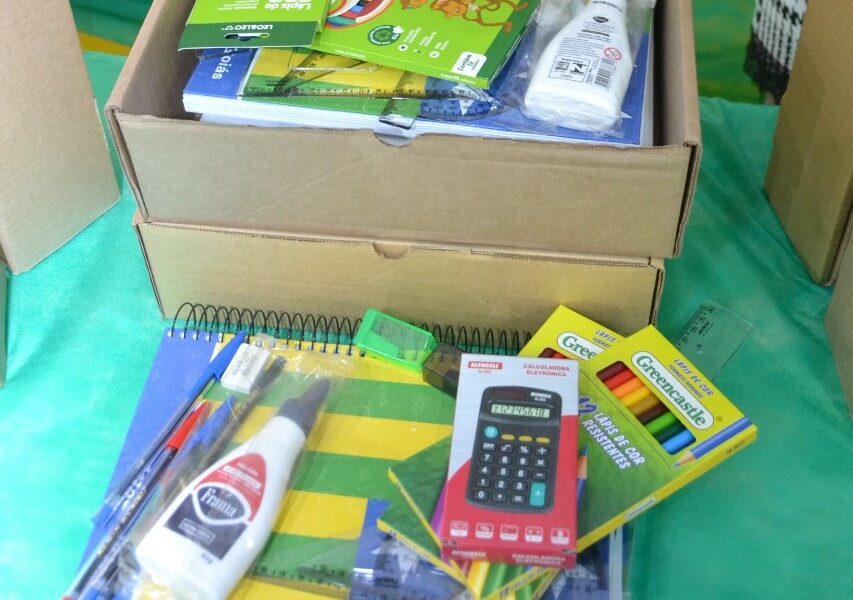 Estudantes da rede estadual receberão kit de materiais escolares neste início de ano letivo