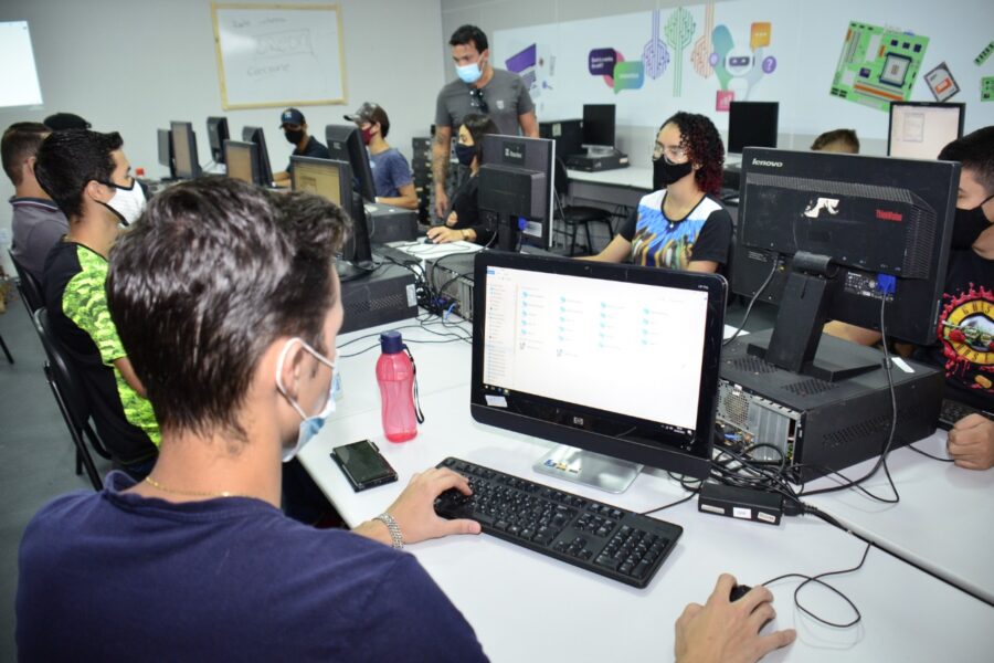 Governo oferece 180 vagas gratuitas para cursos na área de tecnologia