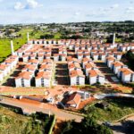 Agehab entrega 300 moradias em Aparecida de Goiânia