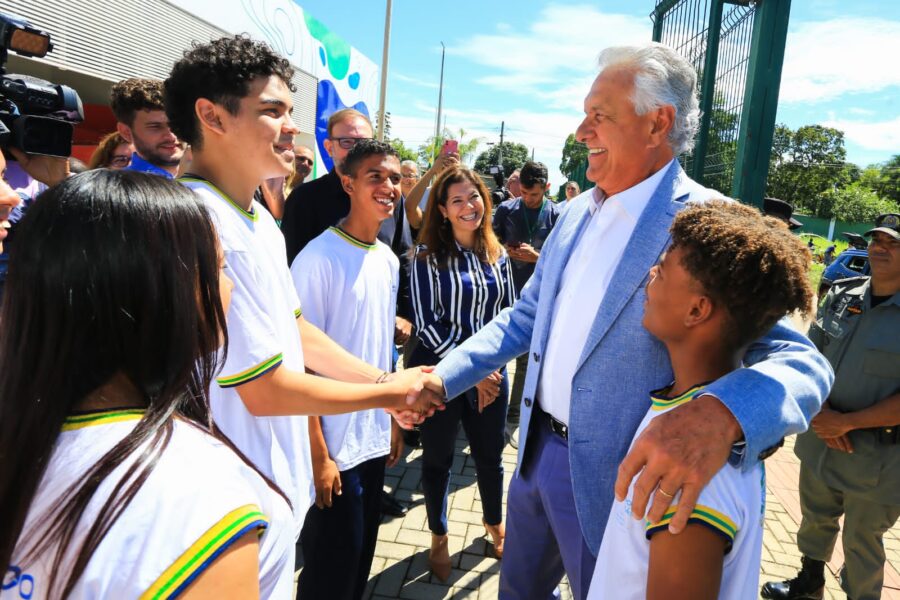Escola do Futuro em Aparecida ganha nove laboratórios