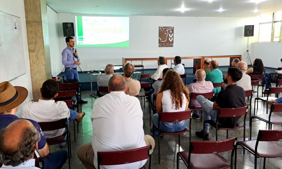 Agrodefesa orienta pecuaristas sobre cuidados após retirada da vacina contra aftosa