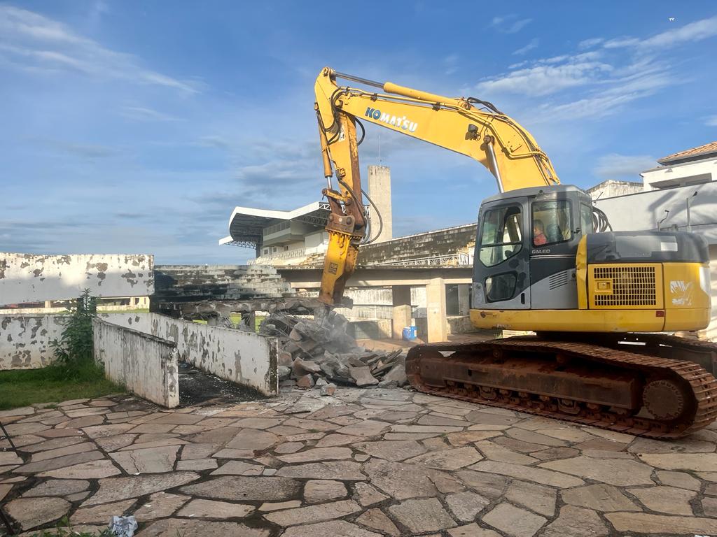 Cavalhódromo de Pirenópolis começa a receber adequações na estrutura