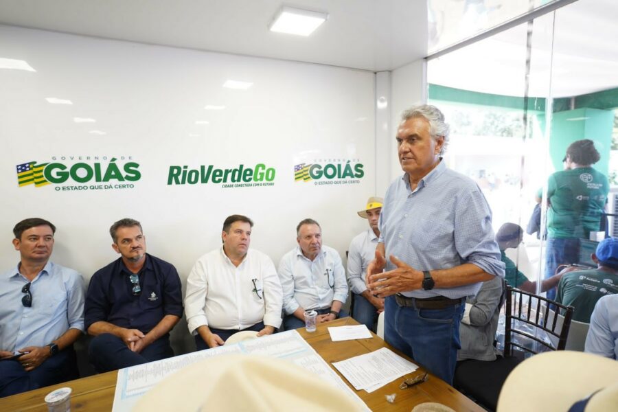 “O que for decidido será licitado”, diz Caiado ao instalar Conselho do Fundeinfra