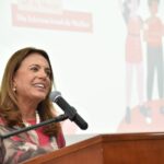 Primeira-dama participa de homenagem às mulheres em encontro da Emater