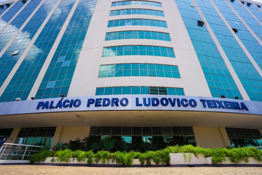 Governador empossa novos secretários nesta segunda-feira