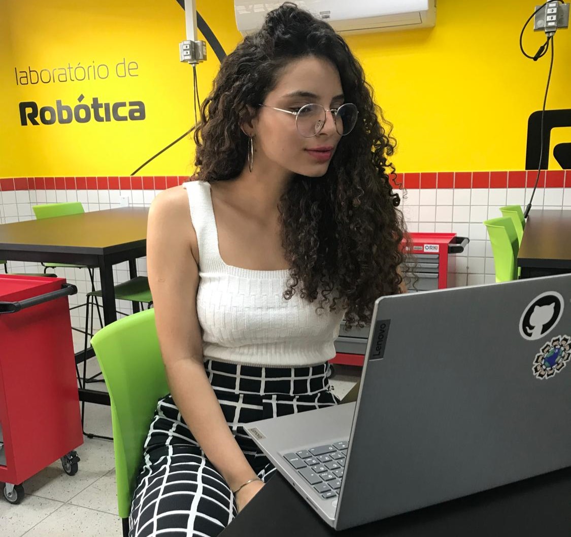 Alunos da Escola do Futuro de Goiás desenvolvem aplicativo de mobilidade