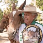 Caiado prestigia tradicional cavalgada da Pecuária de Goiânia