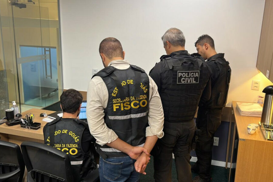 Operação Vindima faz buscas e quebra sigilo fiscal no comércio de vinhos