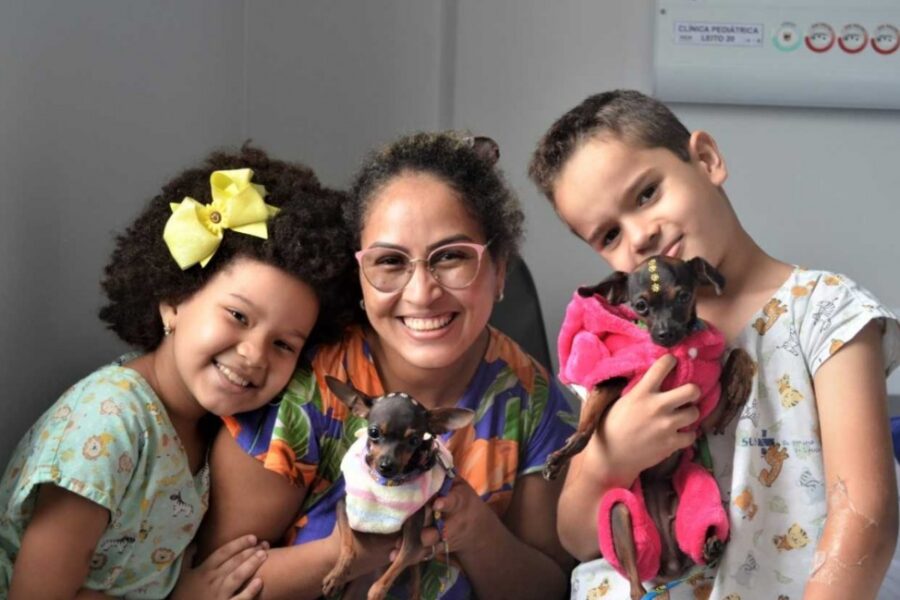 Pet terapia auxilia no tratamento de pacientes no HCN