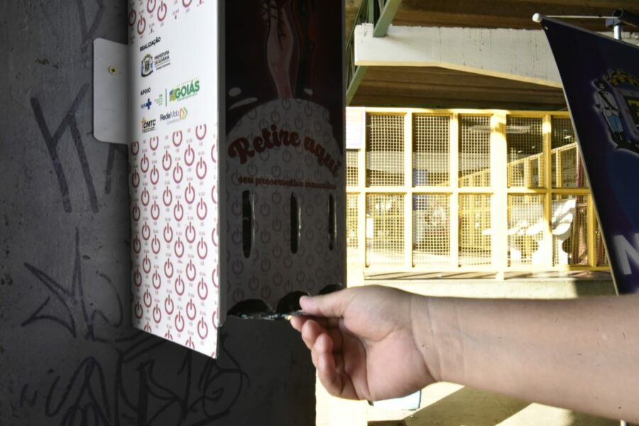 Projeto disponibiliza preservativos nos terminais de ônibus