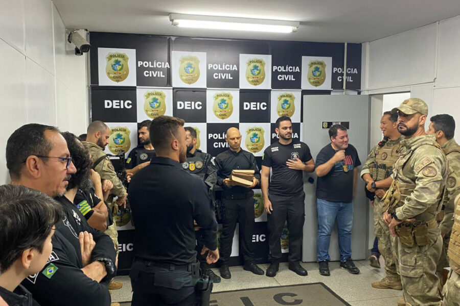 Operação prende investigados por golpe do novo número