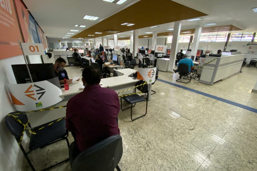 Detran inova e discute regulamentação de serviços