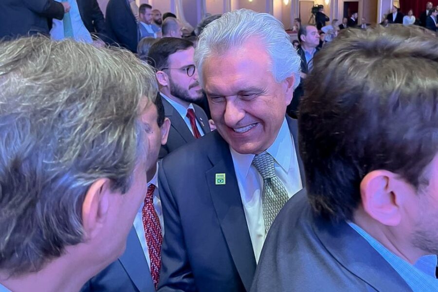 Caiado busca recursos do PAC para Goiás