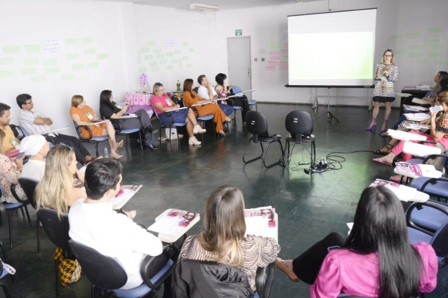 Municípios são capacitados para criação de grupos reflexivos contra violência doméstica
