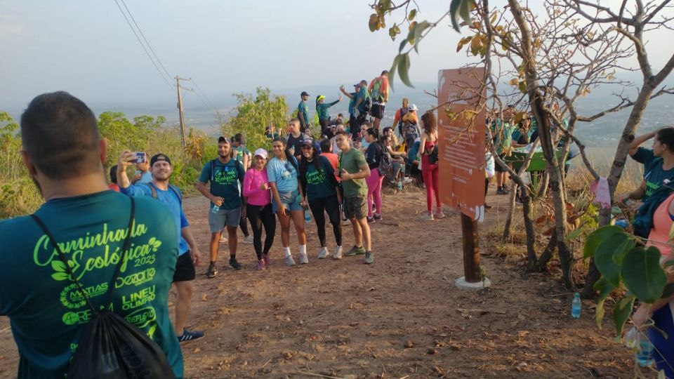 Caminhada Ecológica no Parque Estadual de Jaraguá arrecada 100 quilos de alimentos