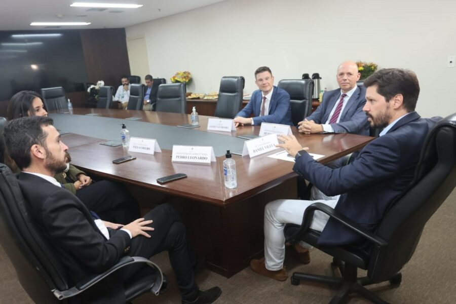 Vice-governador articula visita de empresários belgas a Goiás