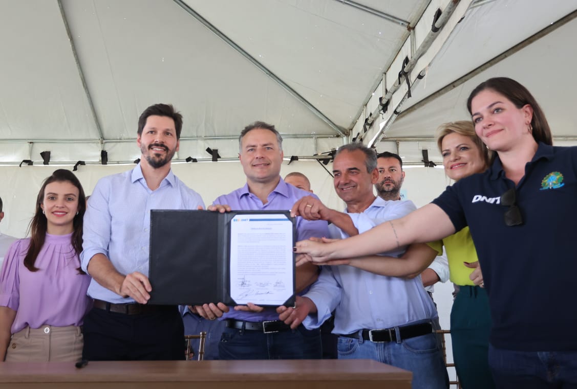 Daniel Vilela participa da inauguração do anel viário de Jataí