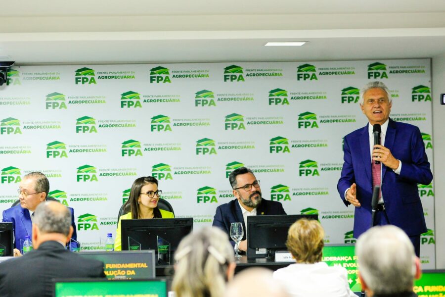 Em Brasília, Caiado é homenageado pela Frente Parlamentar da Agropecuária