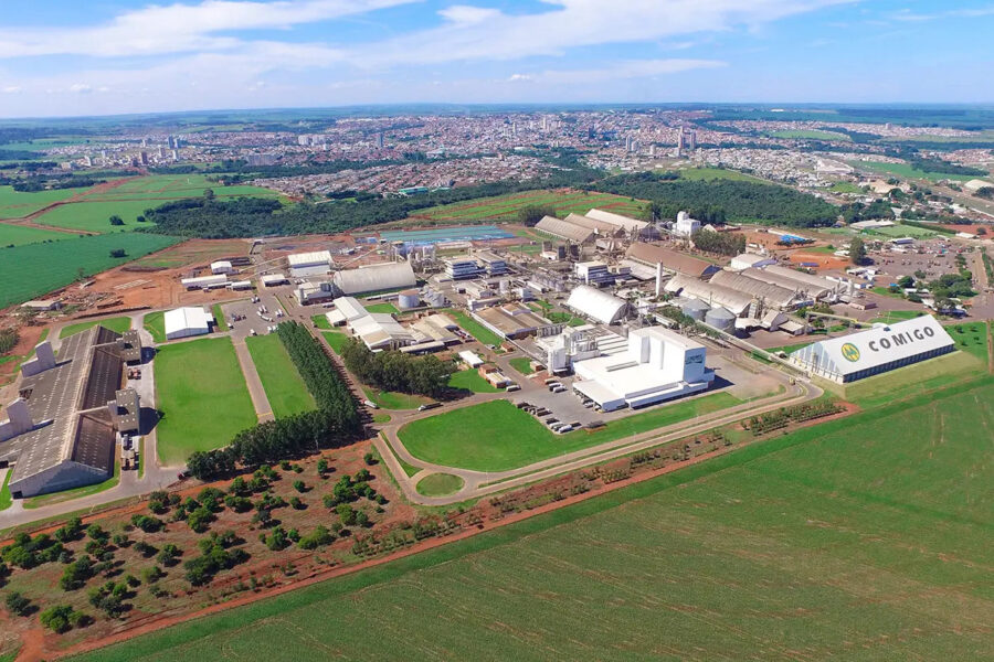 Embaixador da Bélgica visita produção de grãos goiana