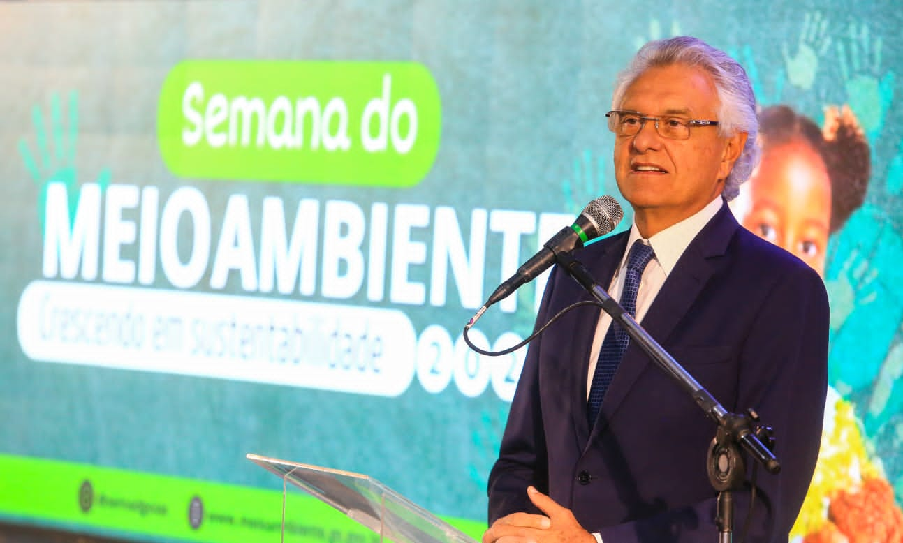 Caiado participa da abertura do Seminário Internacional Águas para o Futuro