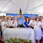 Caiado participa de missa em louvor a Nossa Senhora Aparecida