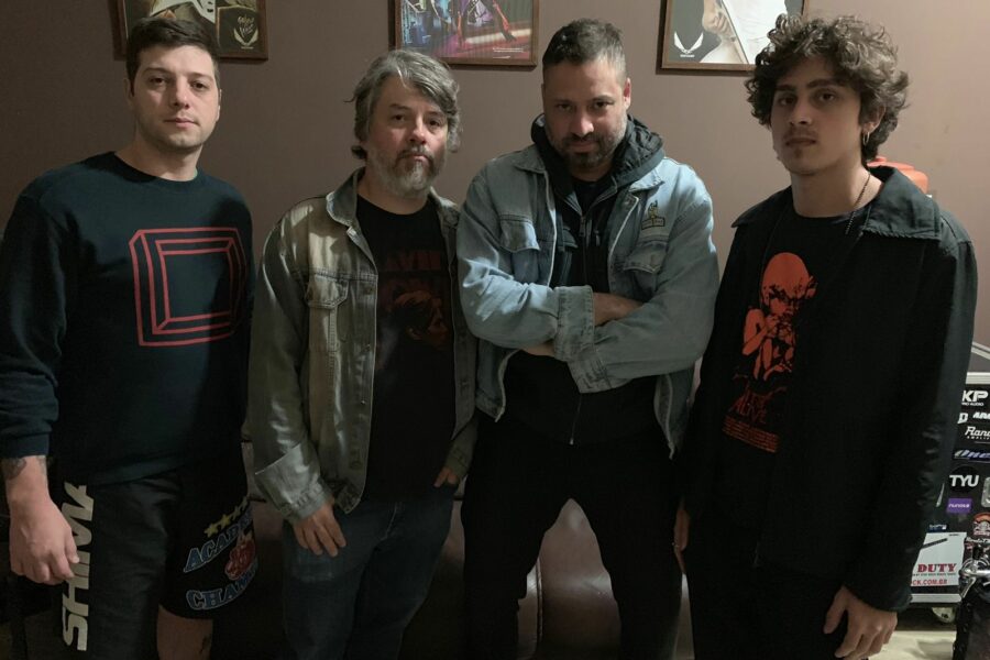Martim Cererê celebra Halloween ao som de rock-and-roll