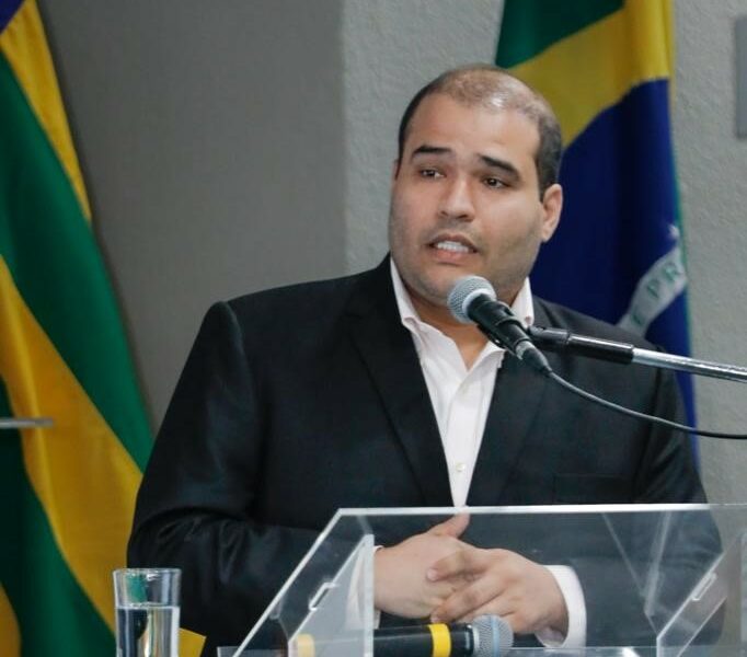 Governo paga R$ 1,2 milhão a advogados dativos