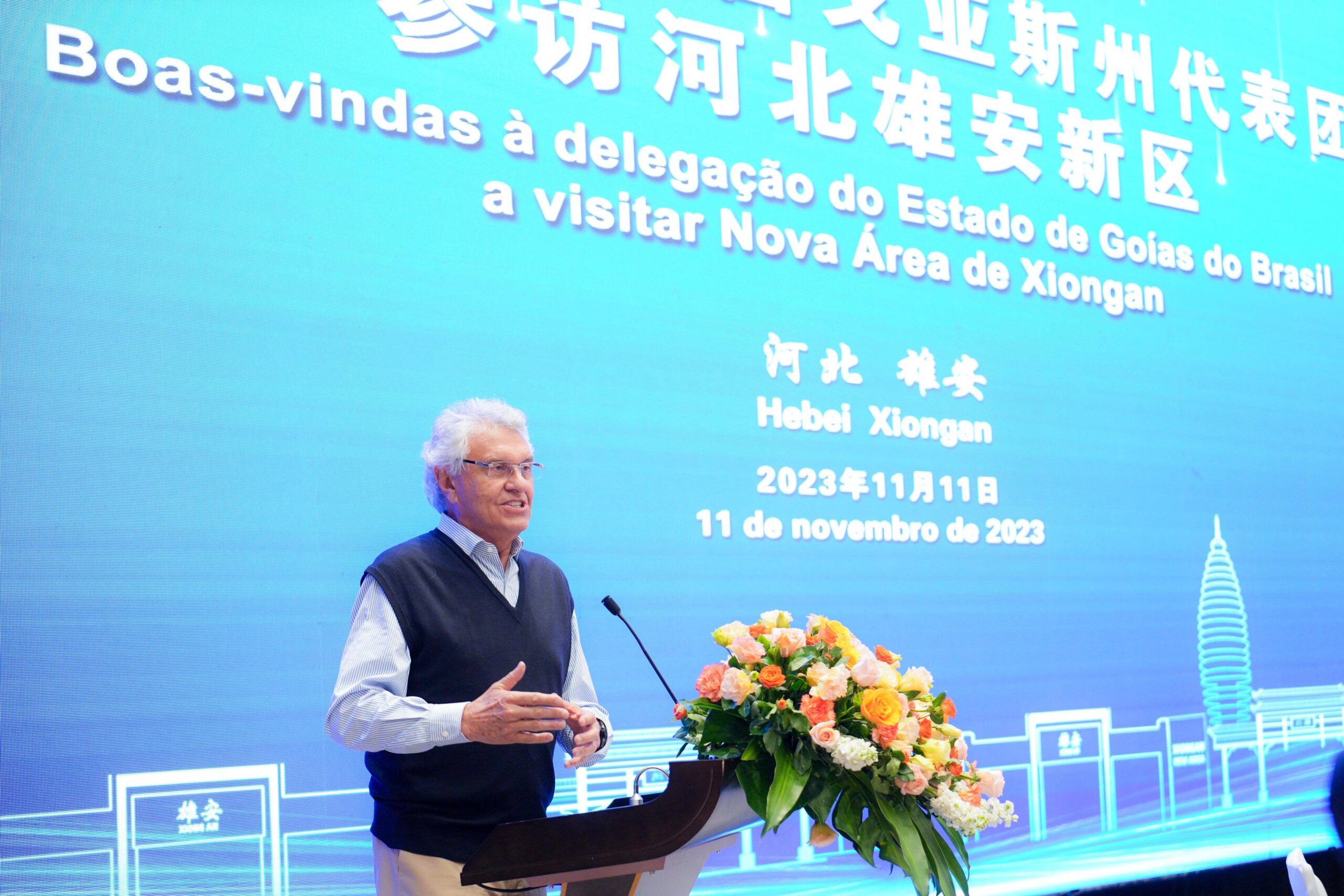 Comitiva goiana conhece “cidade do futuro” na China