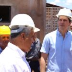 Governador em exercício visita obras do Estado em Castelândia