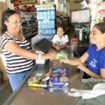 Goiás Social entrega benefícios em sete municípios