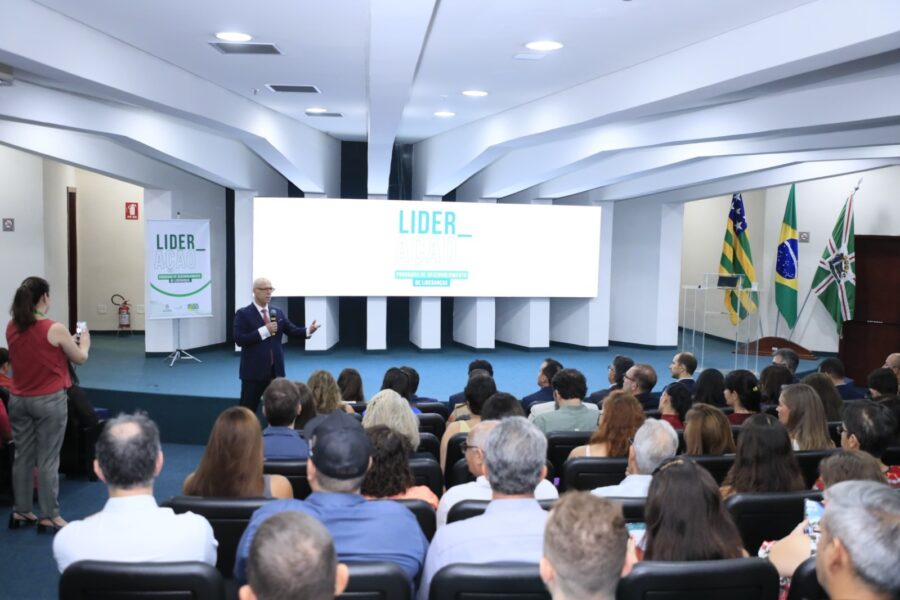 Governo de Goiás lança programa de formação de lideranças