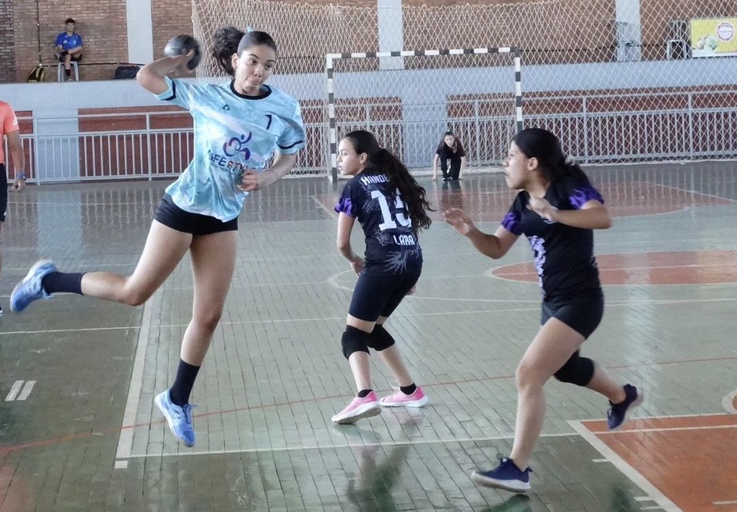 Goiânia sedia etapa final do Campeonato Goiano de Handebol Feminino