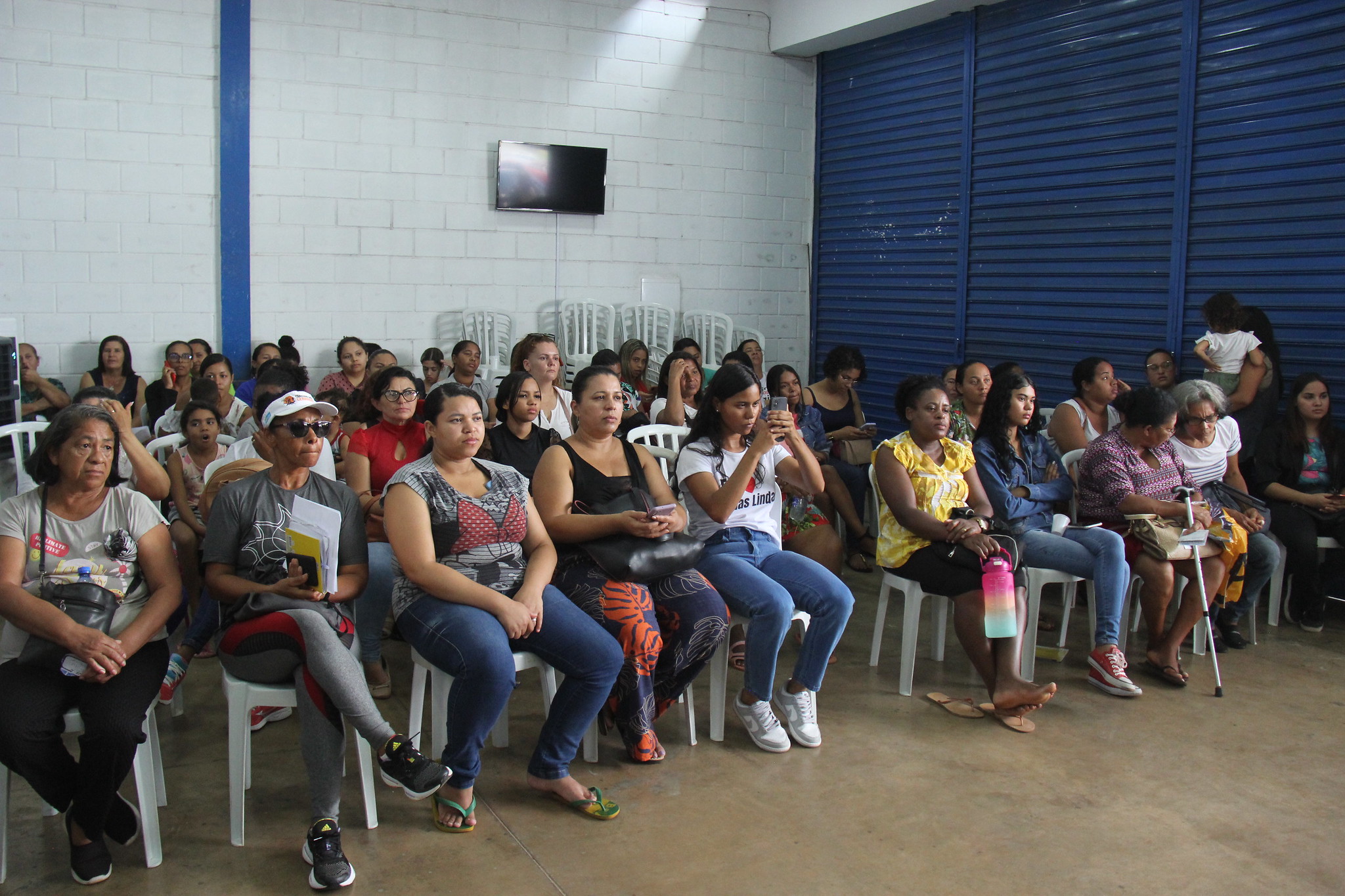 Feirão de Empregos atende quase mil mulheres em Águas Lindas