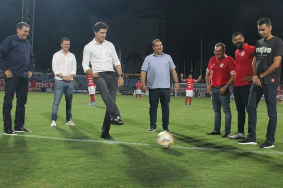 Daniel Vilela participa da abertura do Campeonato Goiano 2024