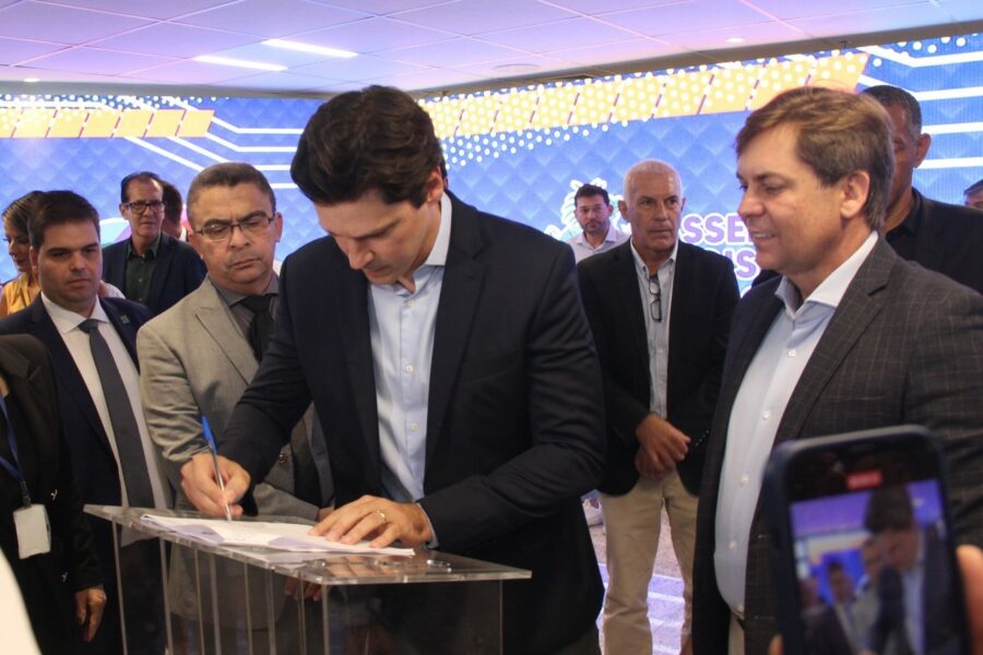 Governo de Goiás assina contrato de transmissão do Goianão 2024