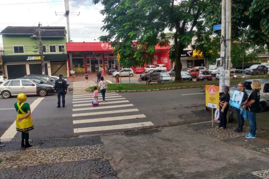 Detran promove campanha educativa de volta às aulas