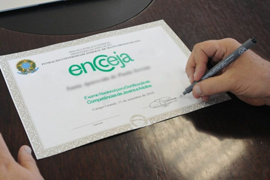 Participantes do Encceja 2023 já podem requerer seus certificados