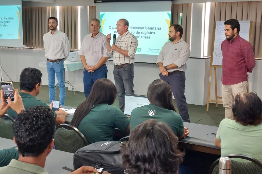Técnicos de campo recebem capacitação para auxiliar agroindústrias familiares