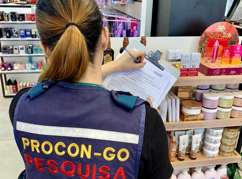 Repelentes têm variação mais de 250% nos preços