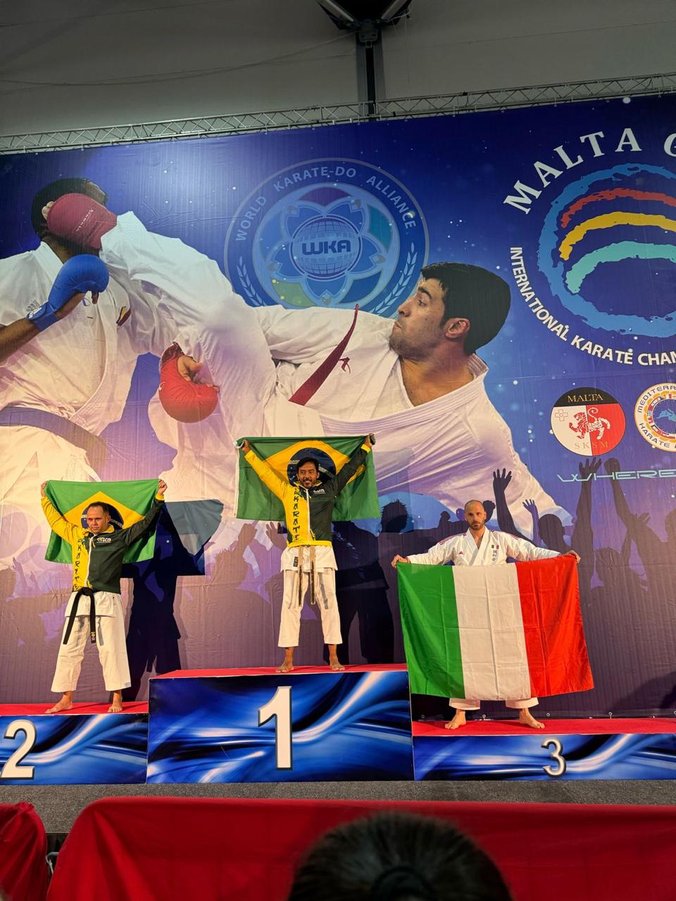 Goiás brilha com título e medalhas no Open e Campeonato Mundial de Karatê