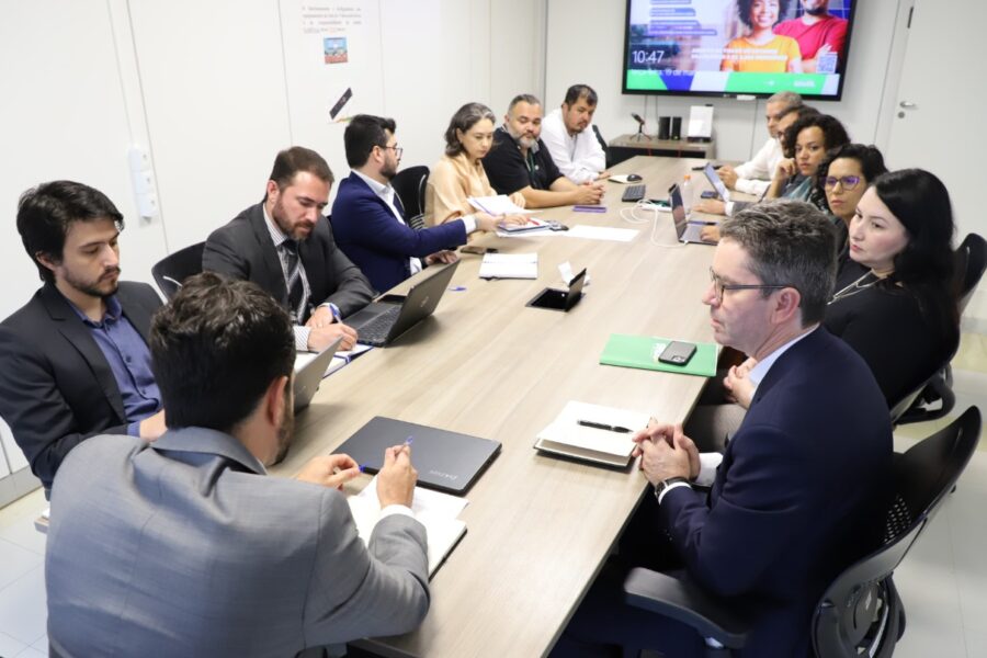 Goiás debate repasse federal para Complexo Oncológico
