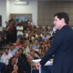 Daniel Vilela vincula desenvolvimento a investimentos em educação